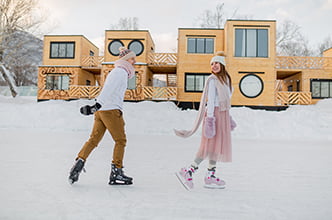 катаемся на коньках